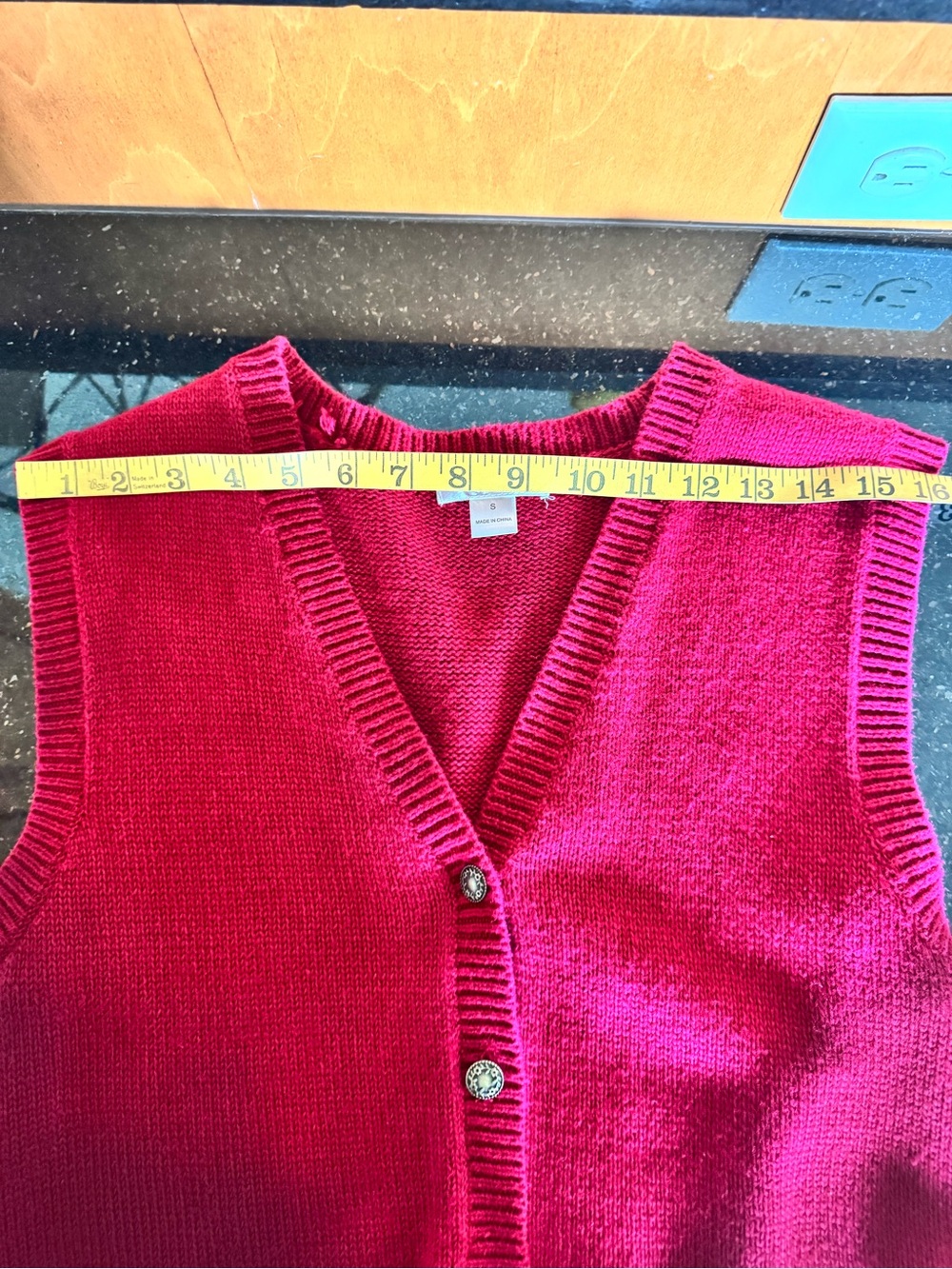 Vtg! C&B V-Neck Red Button Front Women's Sweater Vest - Picture 5 of 8